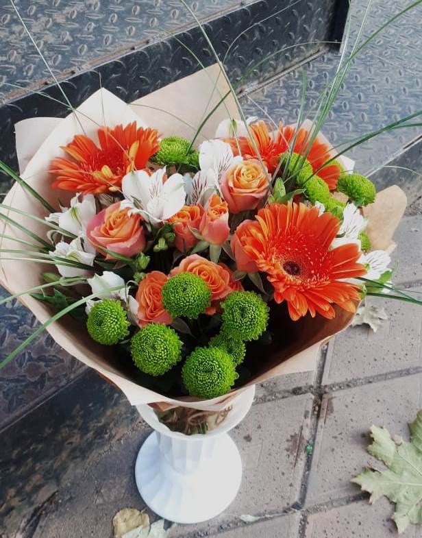 Букет цветов из: Герберы, Хризантемы, Альстромерии и Розы в Чунском