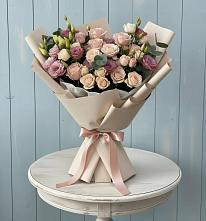 Букет цветов из:  Розы и Лизиантусы в Чунском