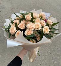 Букет Кремовые розы Латте в Чунском