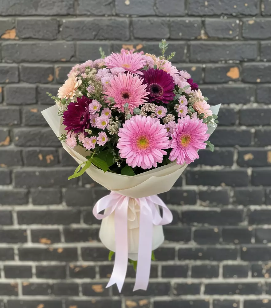 Букет цветов из: Герберы и Хризантемы в Чунском