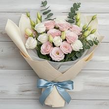 Букет цветов из:  Лизиантусы в Чунском