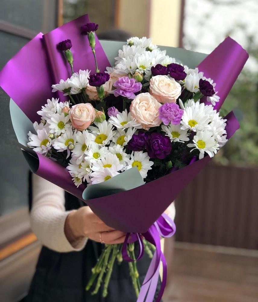 Букет цветов из: Хризантемы, Гвоздики и Розы в Чунском