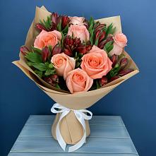 Букет цветов из:  Розы и Альстромерии в Чунском