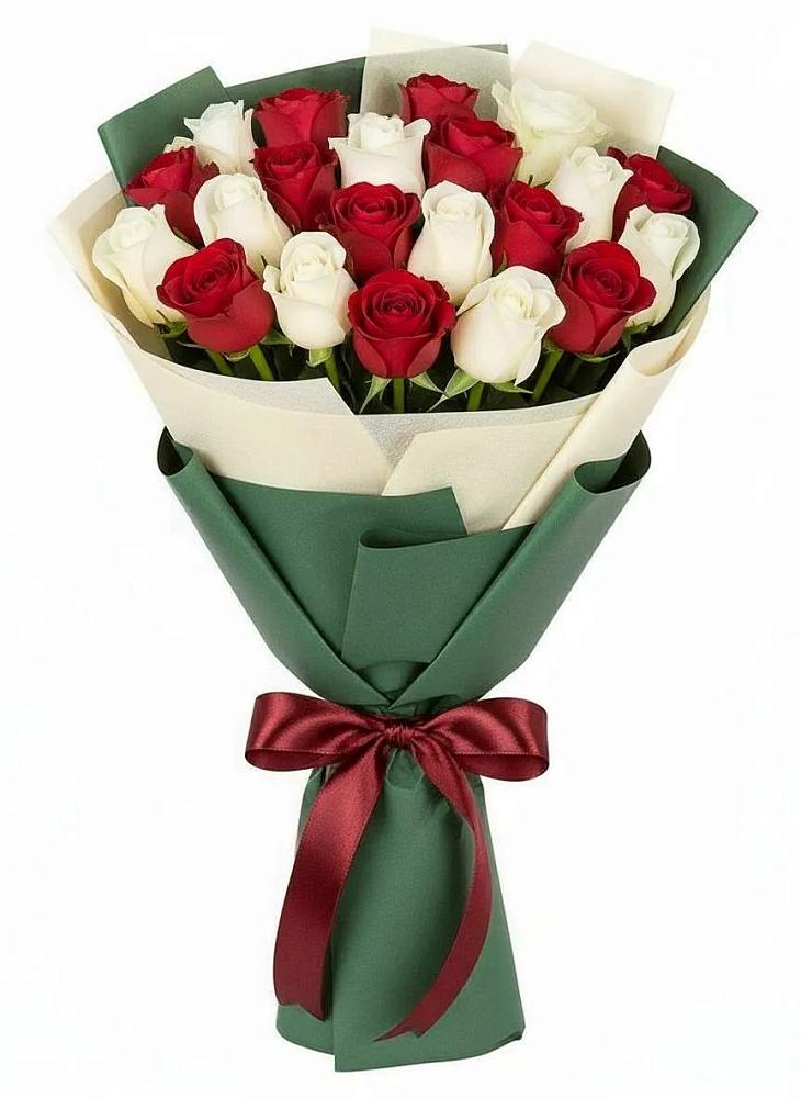 Букет Микс из красных и белых роз в Чунском