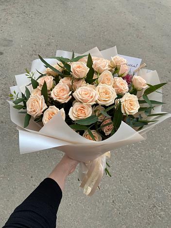 Букет Кремовые розы Латте в Чунском