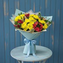 Букет цветов из:  Альстромерии и Хризантемы #REPLACE_PRED# Чунском