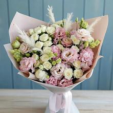 Букет цветов из:  Альстромерии и Розы в Чунском